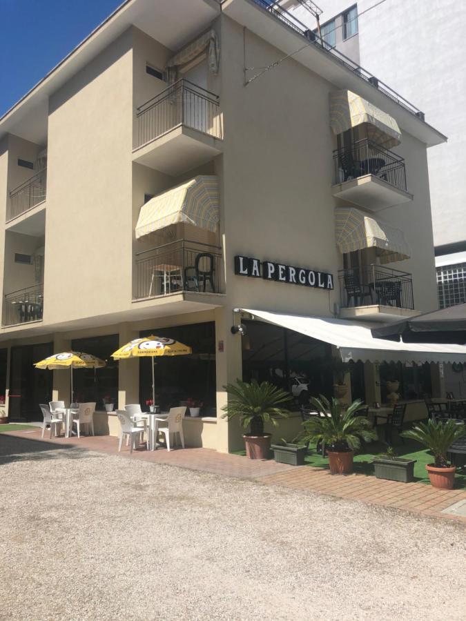 Hotel La Pergola Bellaria-Igea Marina Dış mekan fotoğraf