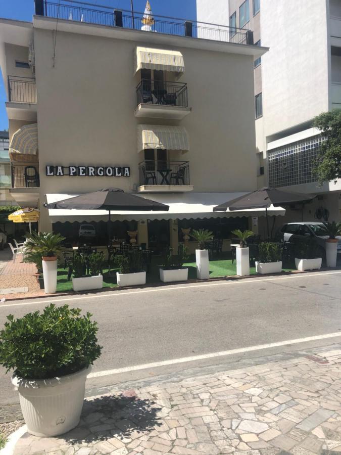 Hotel La Pergola Bellaria-Igea Marina Dış mekan fotoğraf