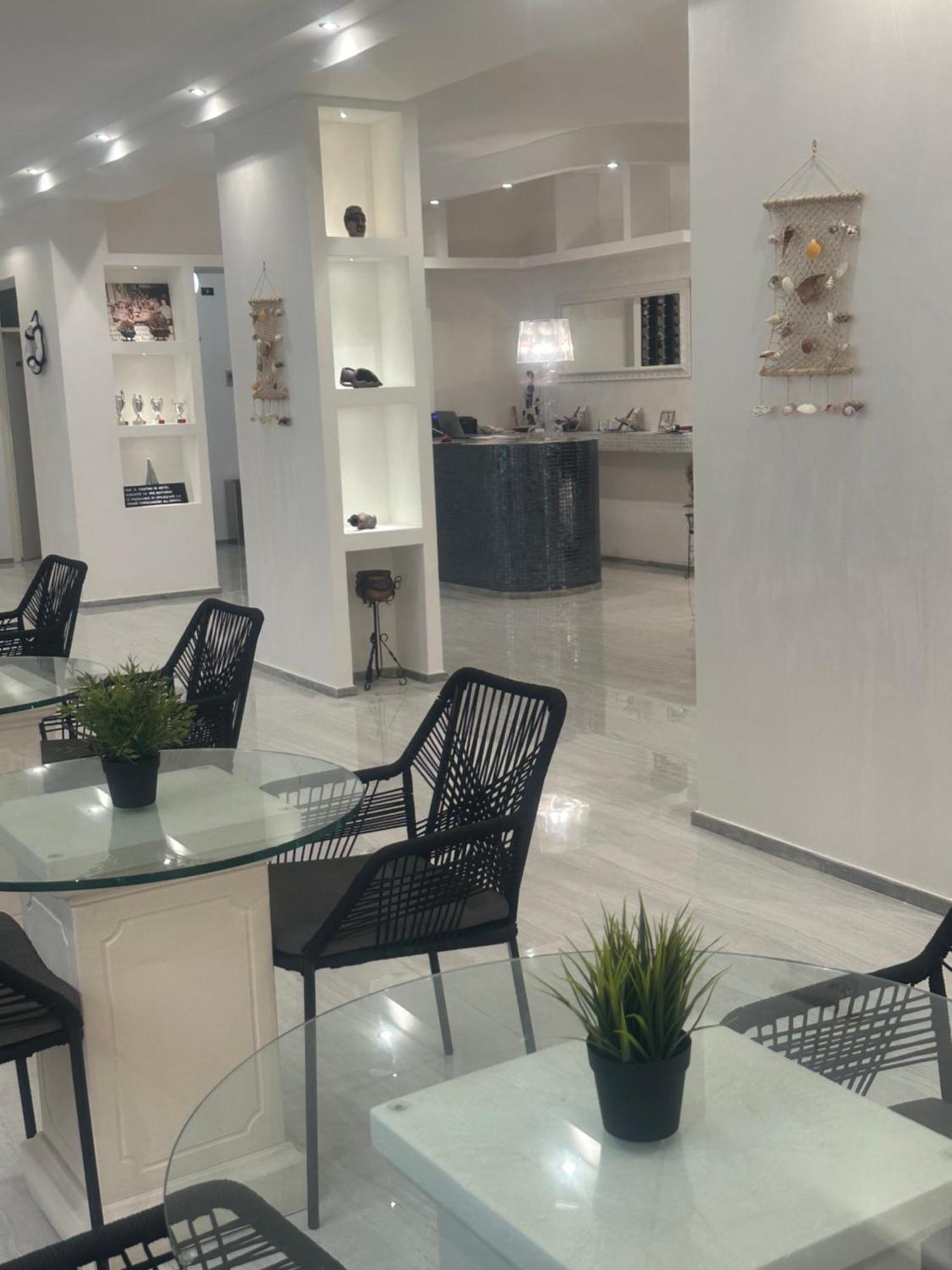 Hotel La Pergola Bellaria-Igea Marina Dış mekan fotoğraf