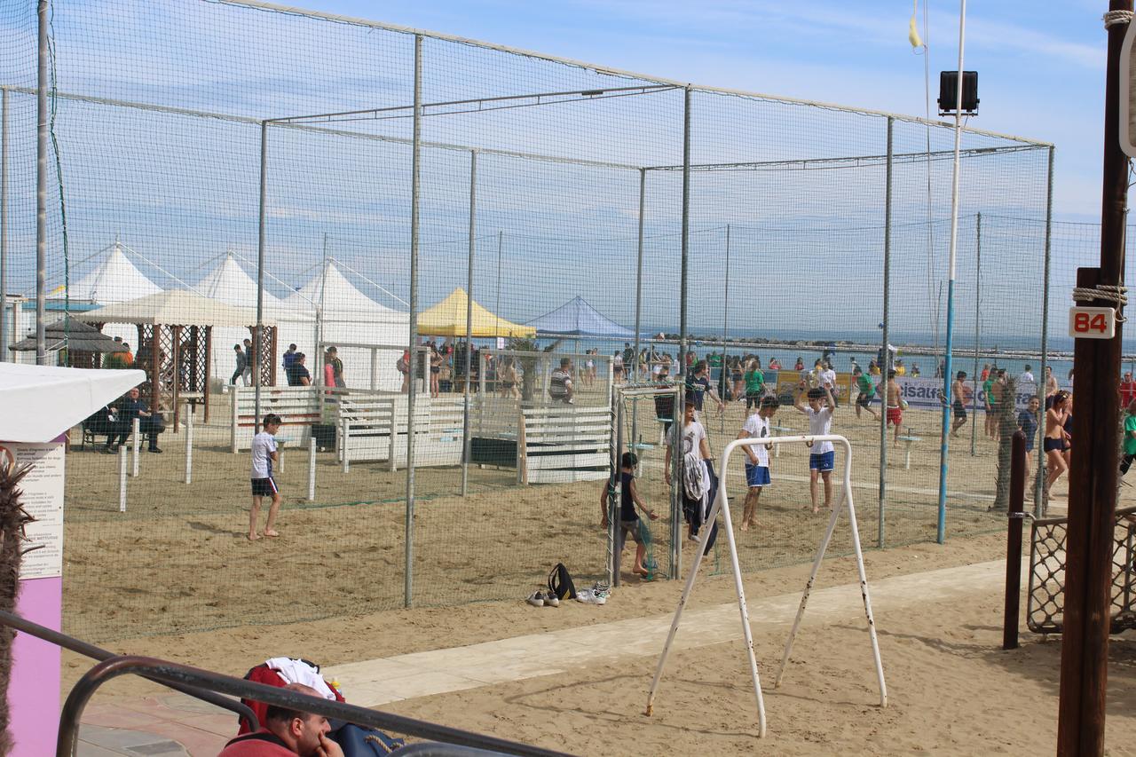 Hotel La Pergola Bellaria-Igea Marina Dış mekan fotoğraf